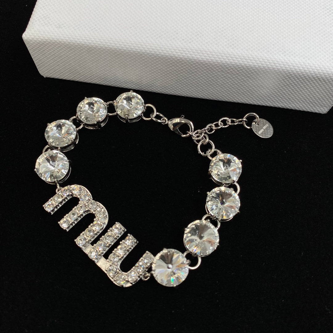 Sparkling Crystal Diamond Bracelet Necklace Set