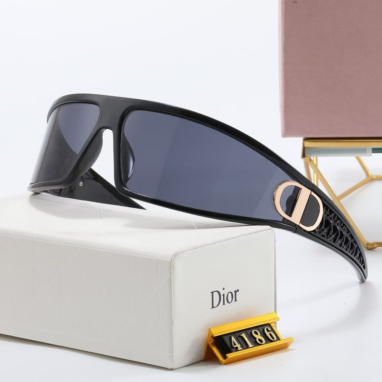 Rectangular headband sunglasses