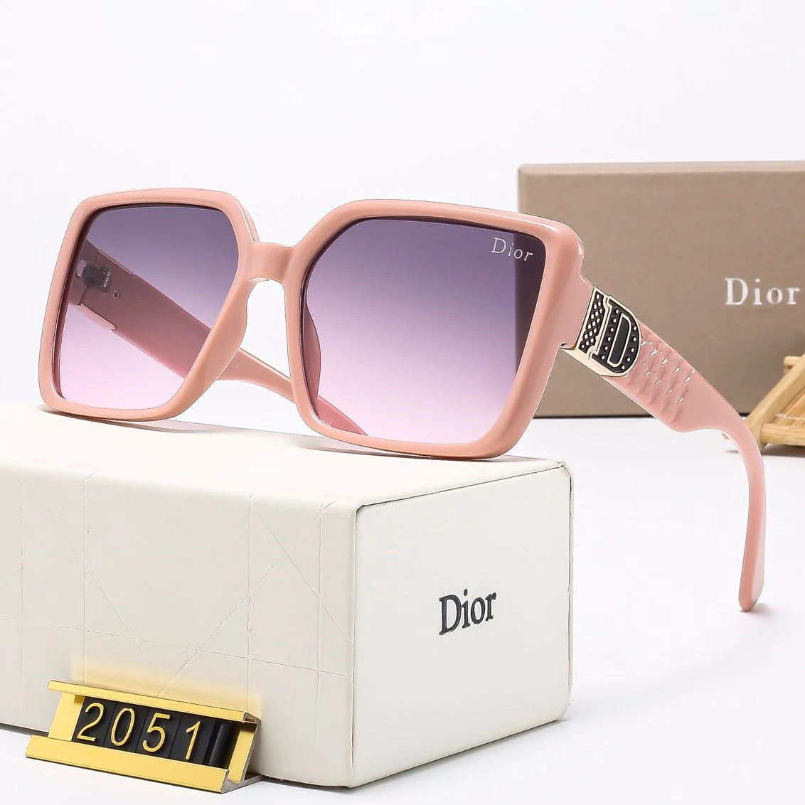 Trendy square frame sun protection sunglasses