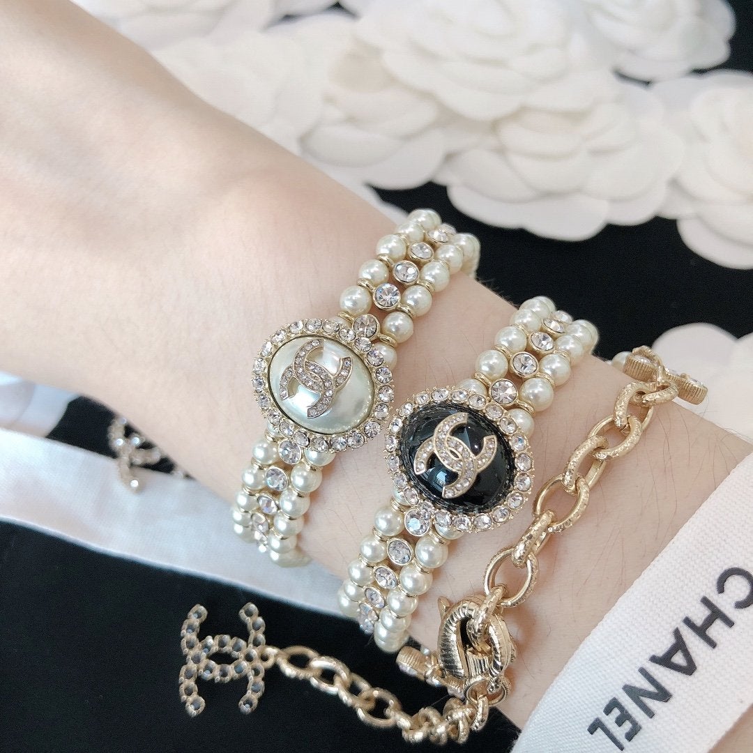 Luxury Pearl Rhinestone Bracelet