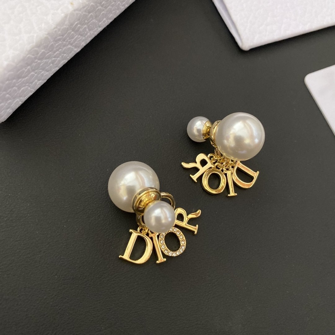 Fashion Pearl Rhinestone Letter Pendant Earrings