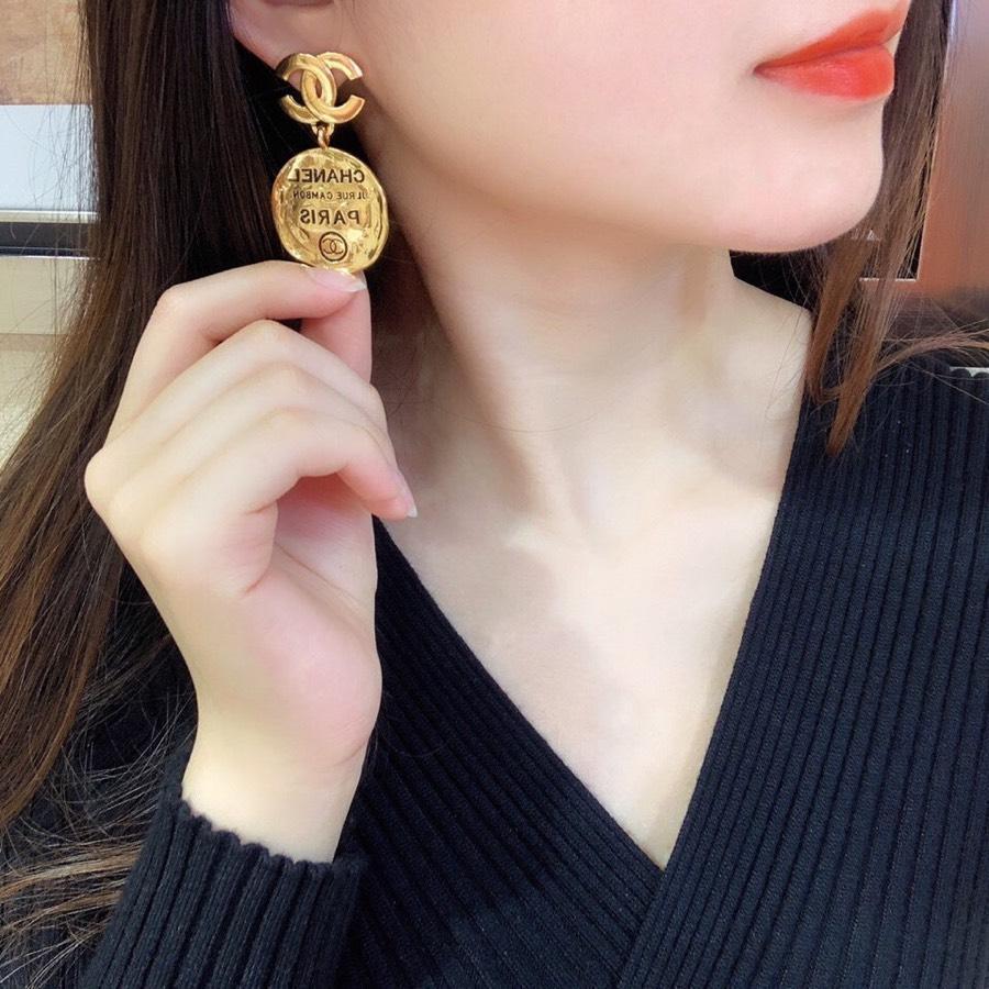 Vintage brass engraving pendant earrings