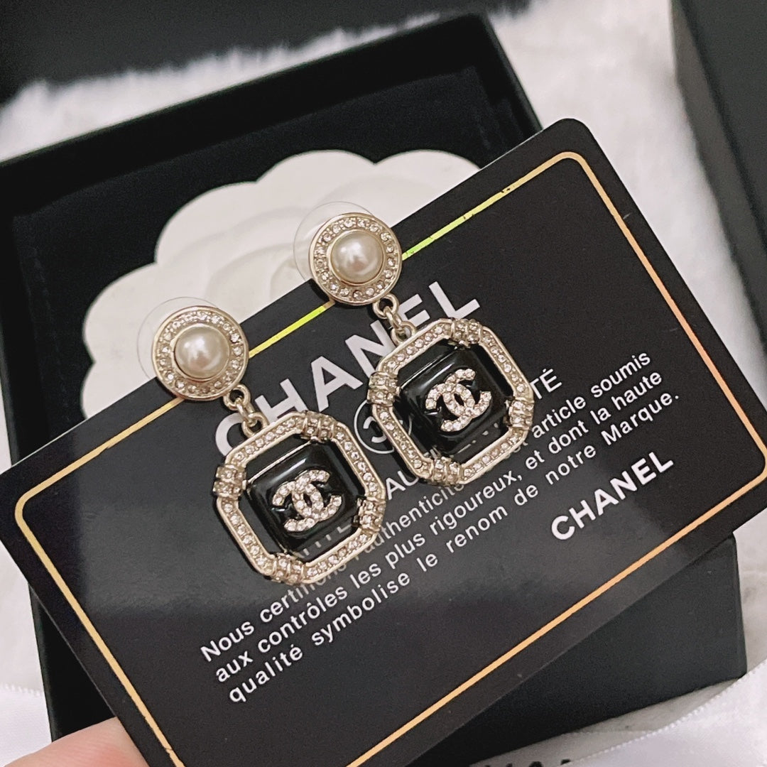 Classic CC Square Pearl Rhinestone Drop Earrings