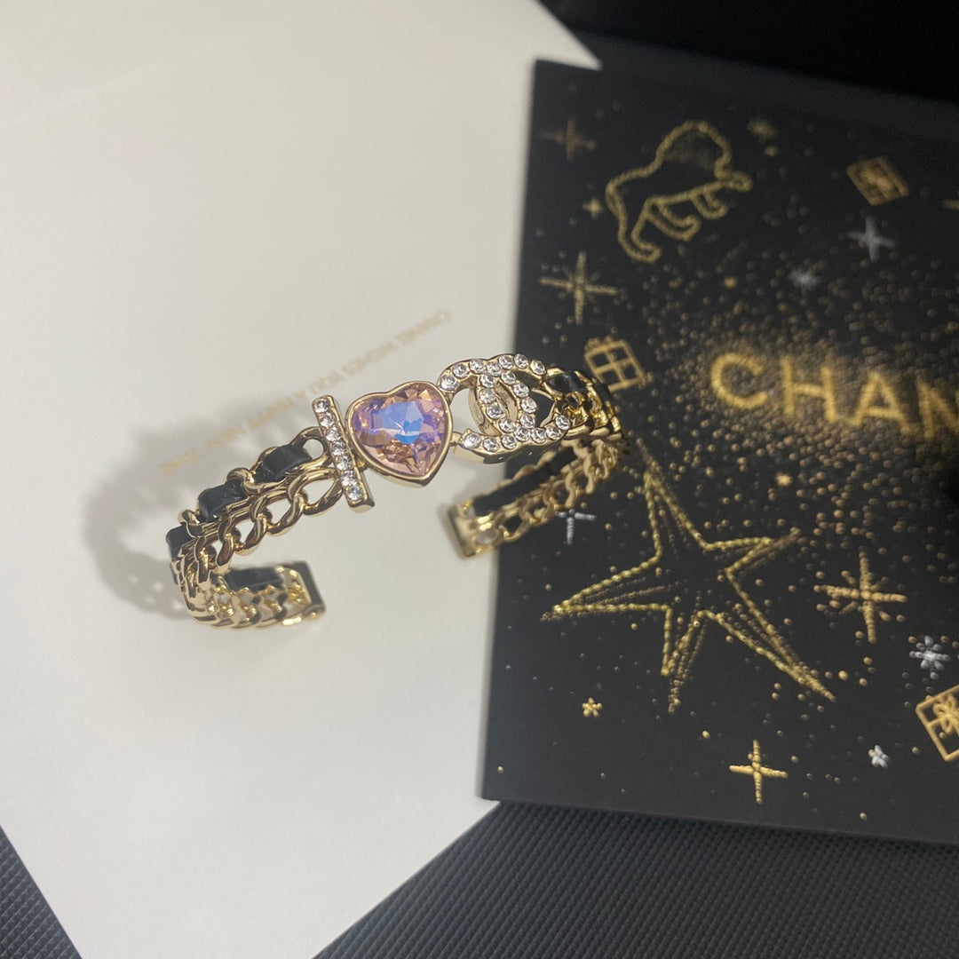 Fashion CC Heart Open Bracelet