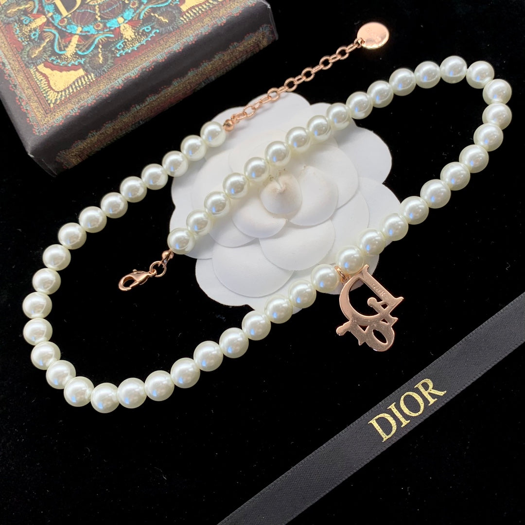 Fashion CD pearl necklace