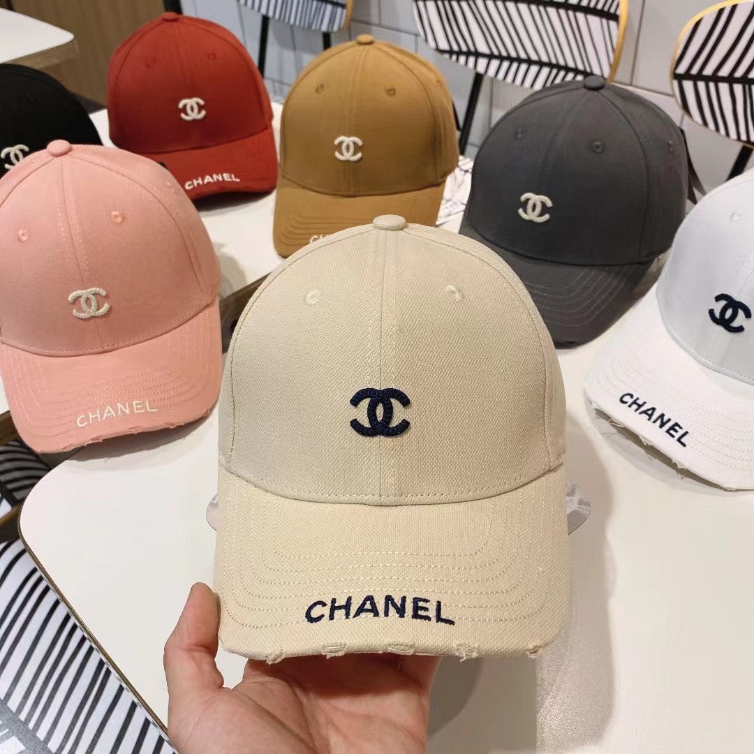 Fashion CC letter baseball cap