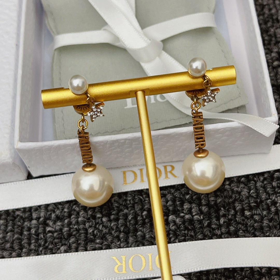 Premium Star Pearl Alphabet Earrings