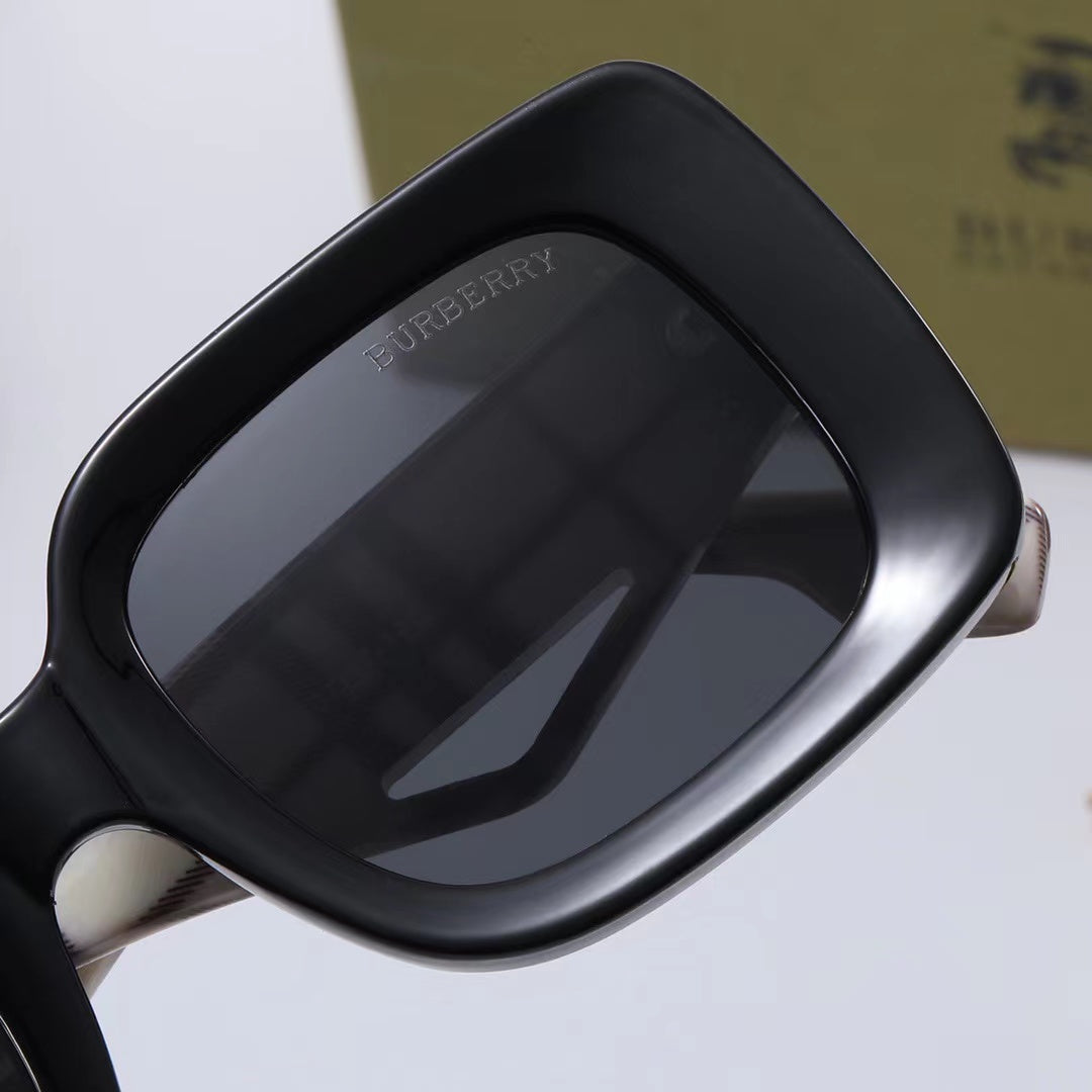 Luxury Square Frame Sunglasses 3095