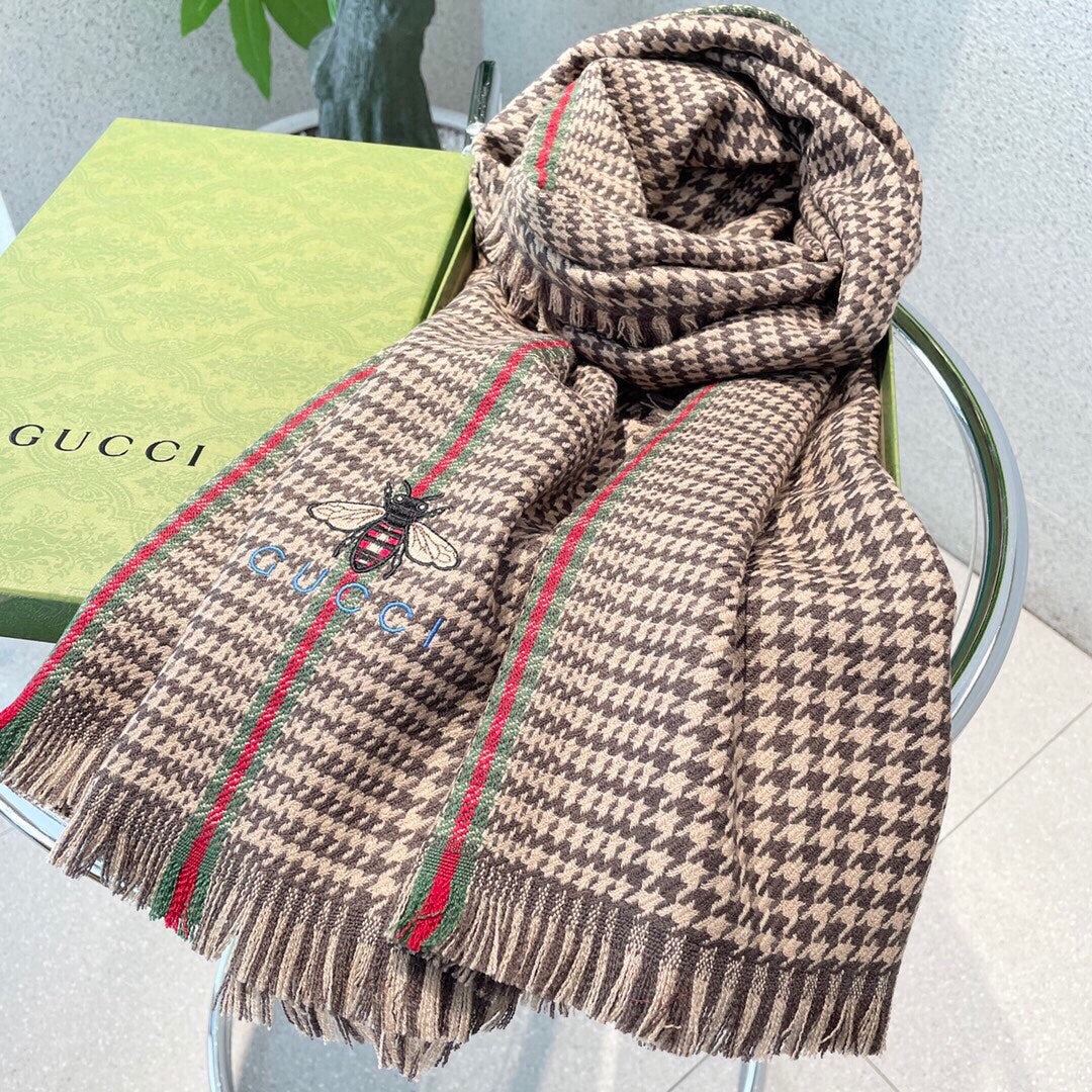 Houndstooth Cashmere Scarf