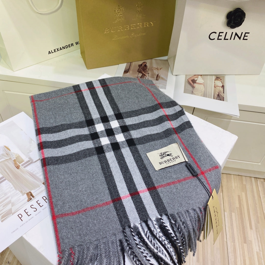 Classic Plaid Tassel Unisex Scarf