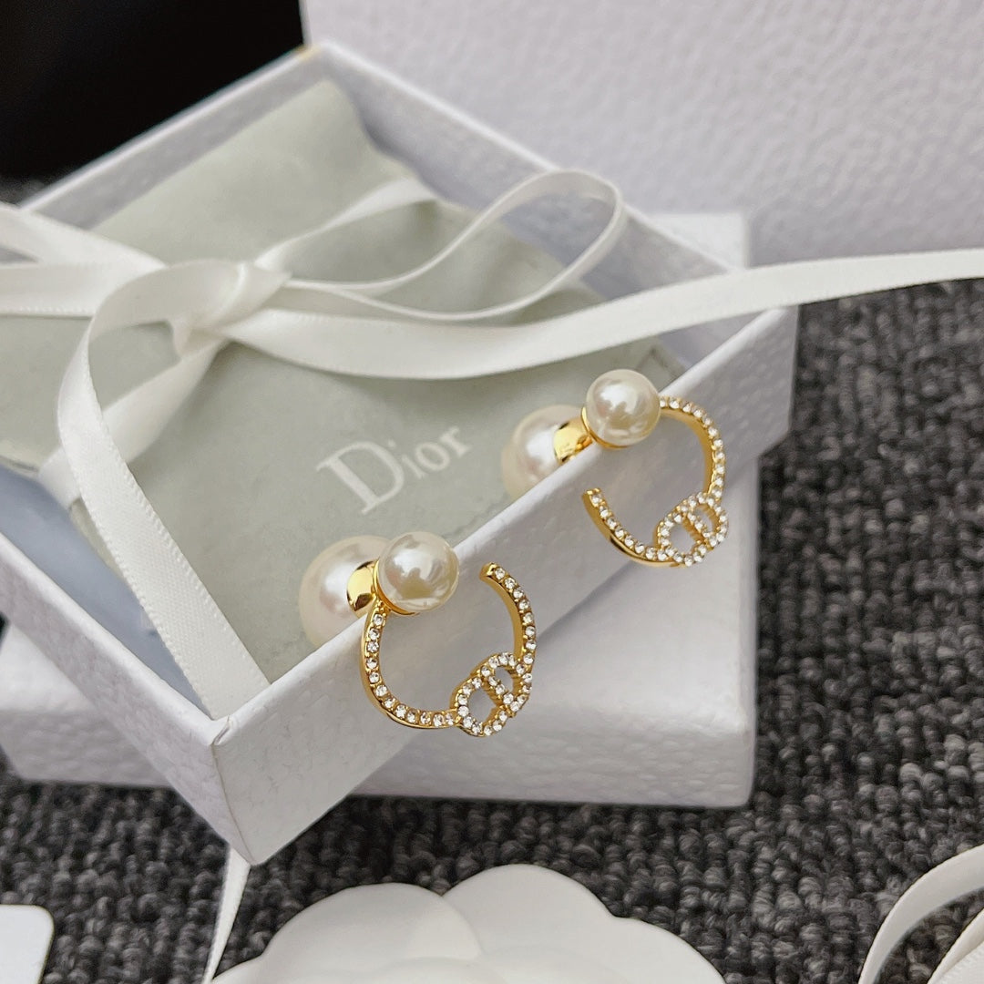 Versatile Diamond Letter Pearl Earrings