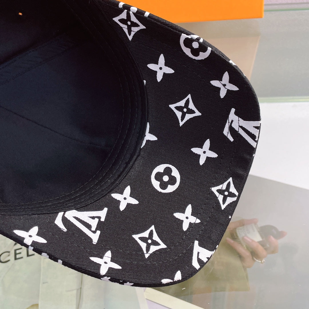 Fashion Embroidered Print Baseball Cap