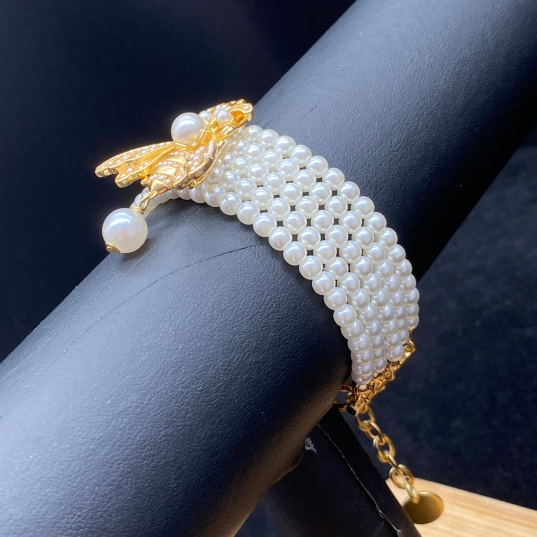 Vintage Bee Pearl Bracelet