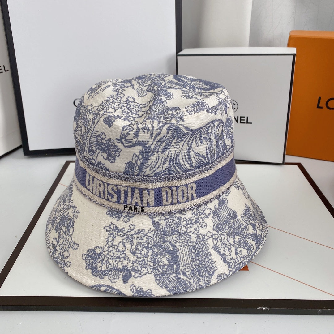 Embroidered Webbing Pattern Bucket Hat