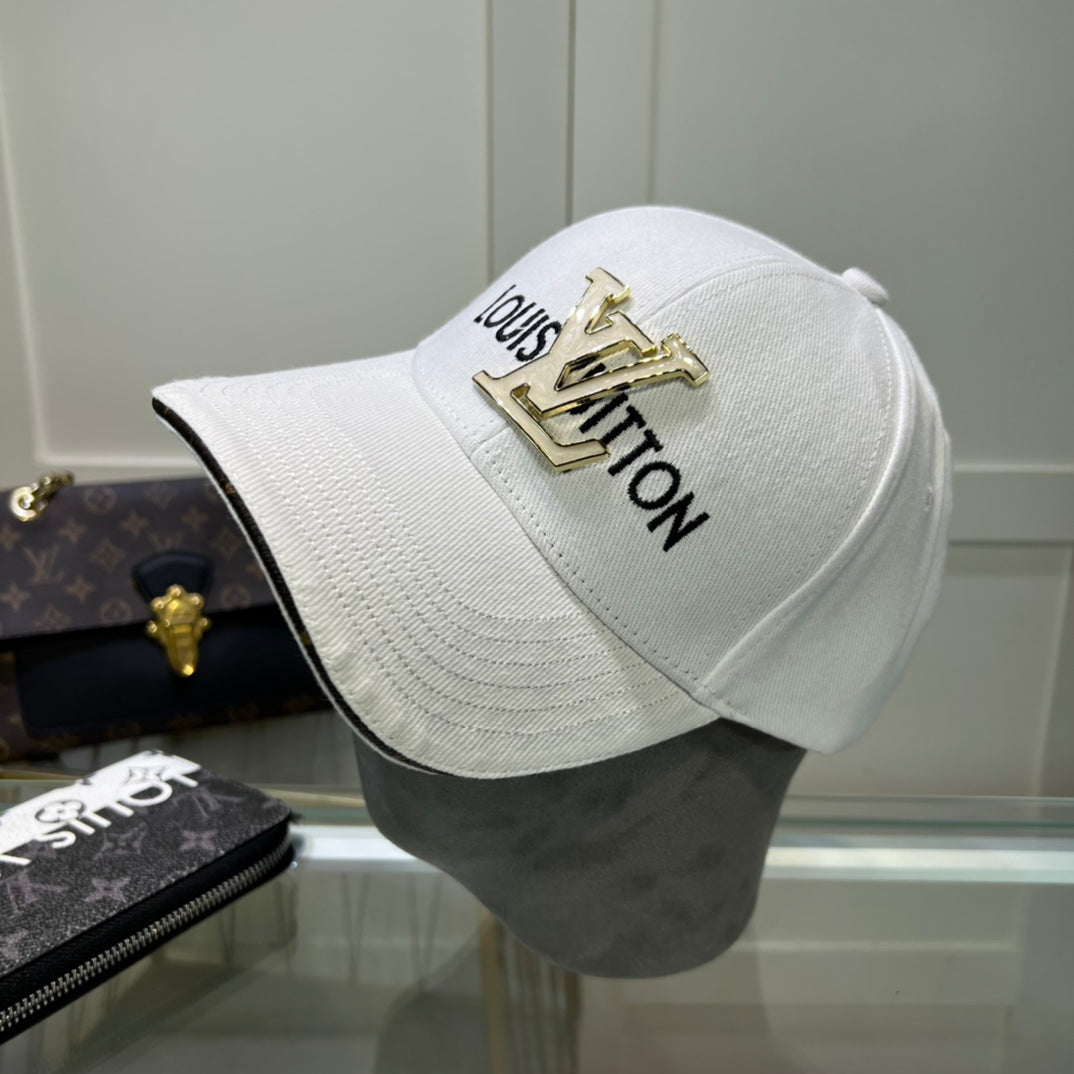 Fashion Letter Metal Logo Baseball Cap