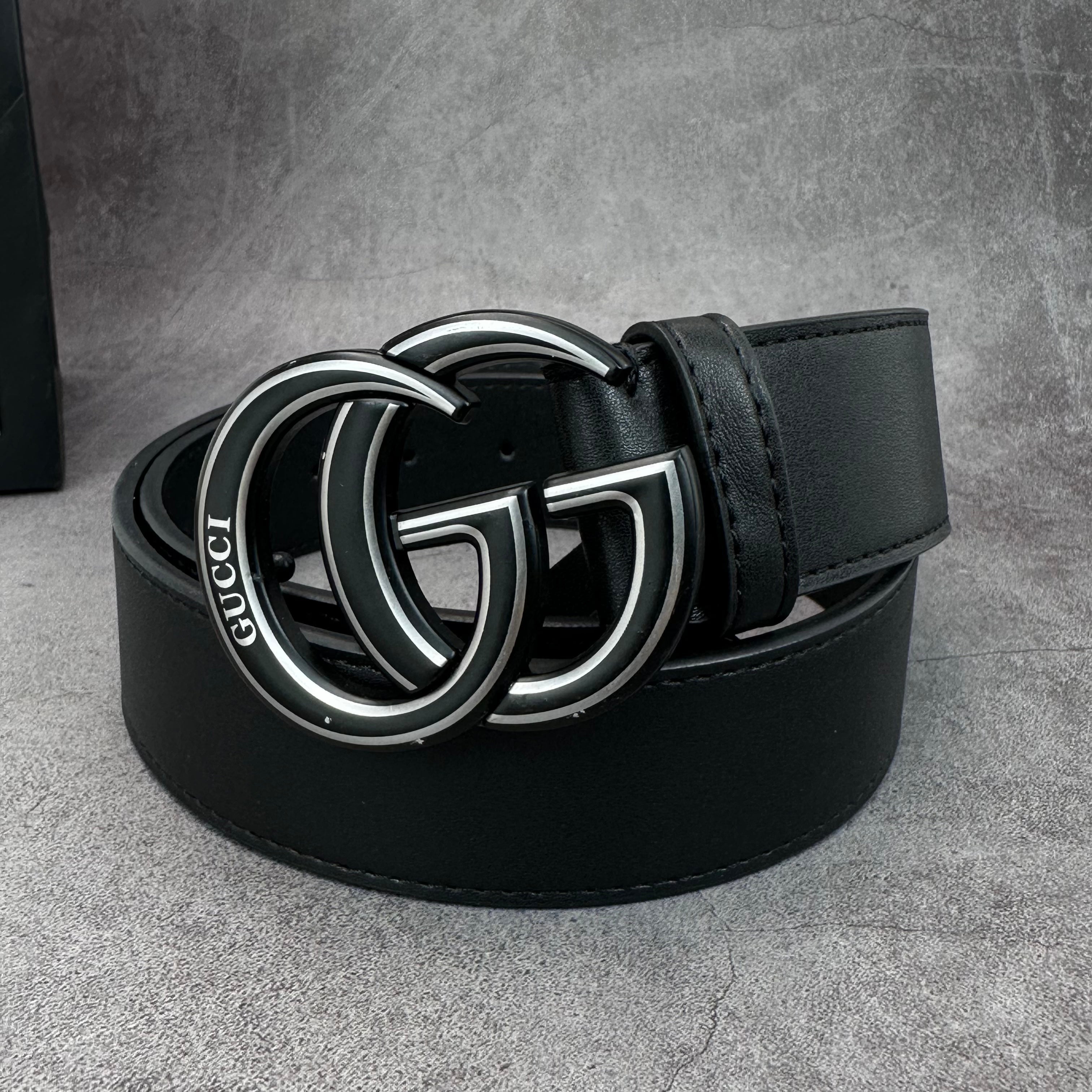 2 Colors luxury printed letter leather belt