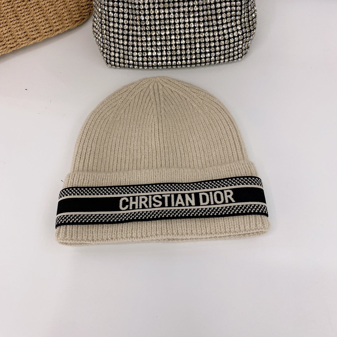 Classic Webbing Warm Knit Hat