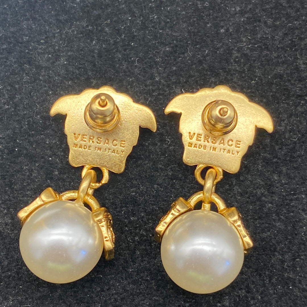 Vintage Avatar Pearl Drop Earrings