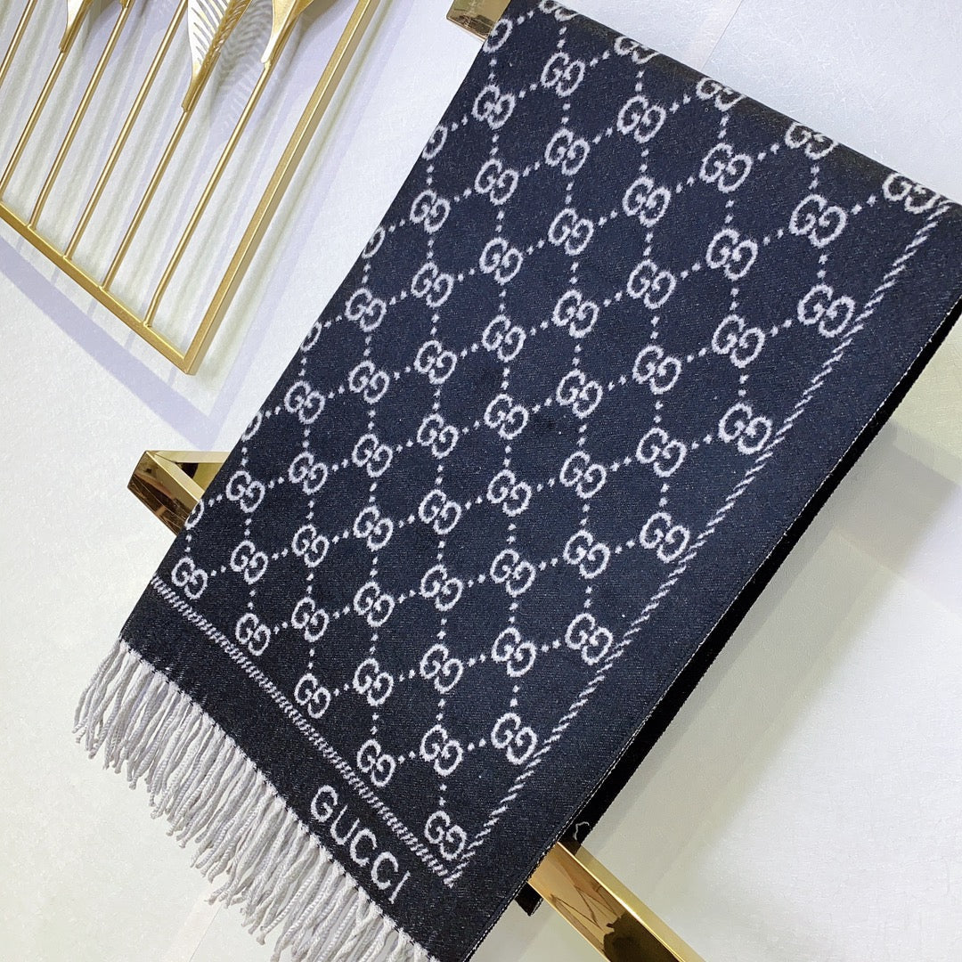 All-match Jacquard Fringed Scarf