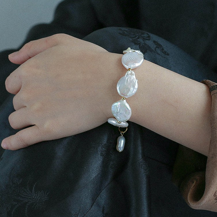 Heterosexual Pearl Bracelet