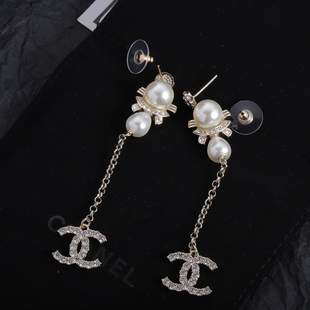 Trendy Vintage Pearl Drop Earrings