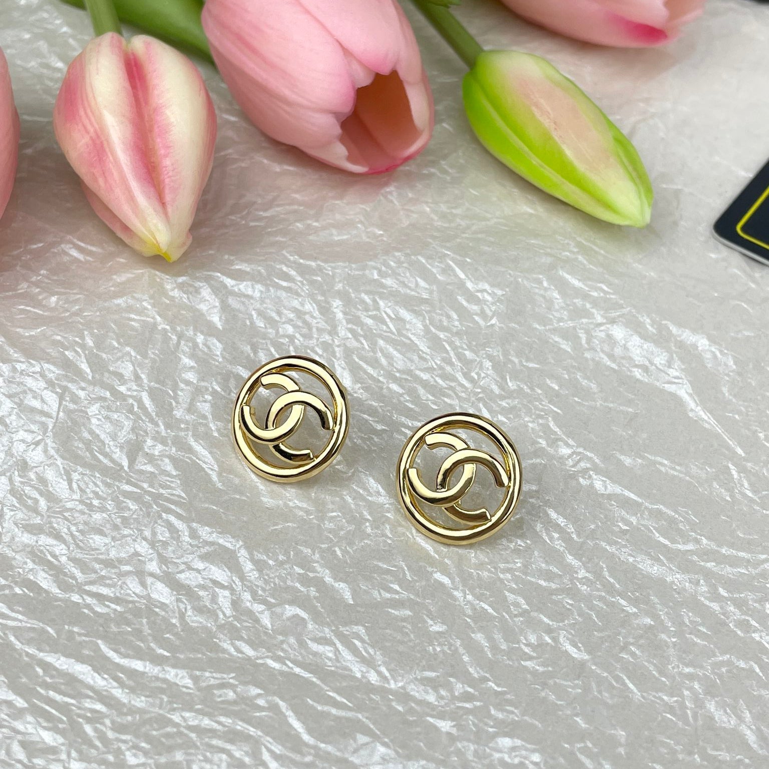 Hollow Out Round Stud Earrings