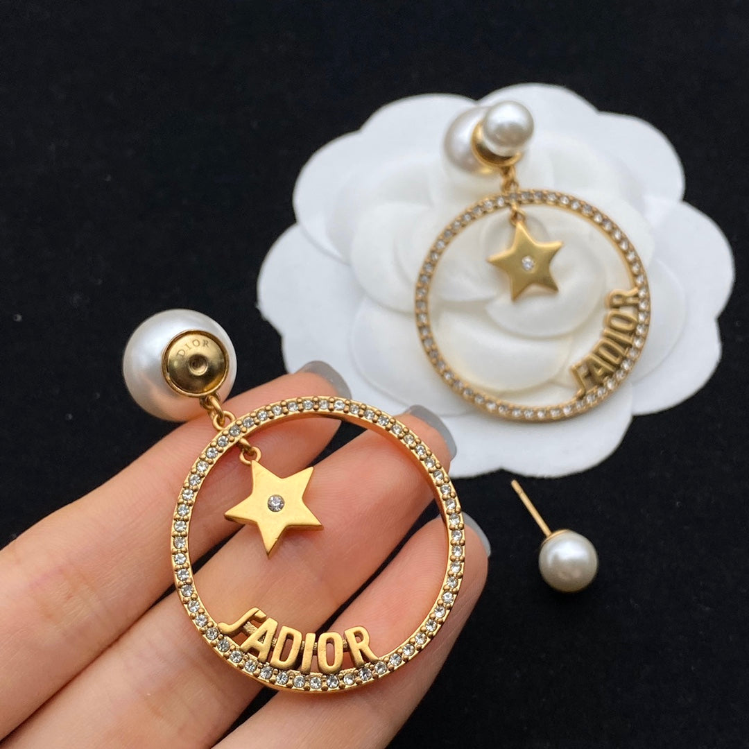 Circle Star Stud Earrings