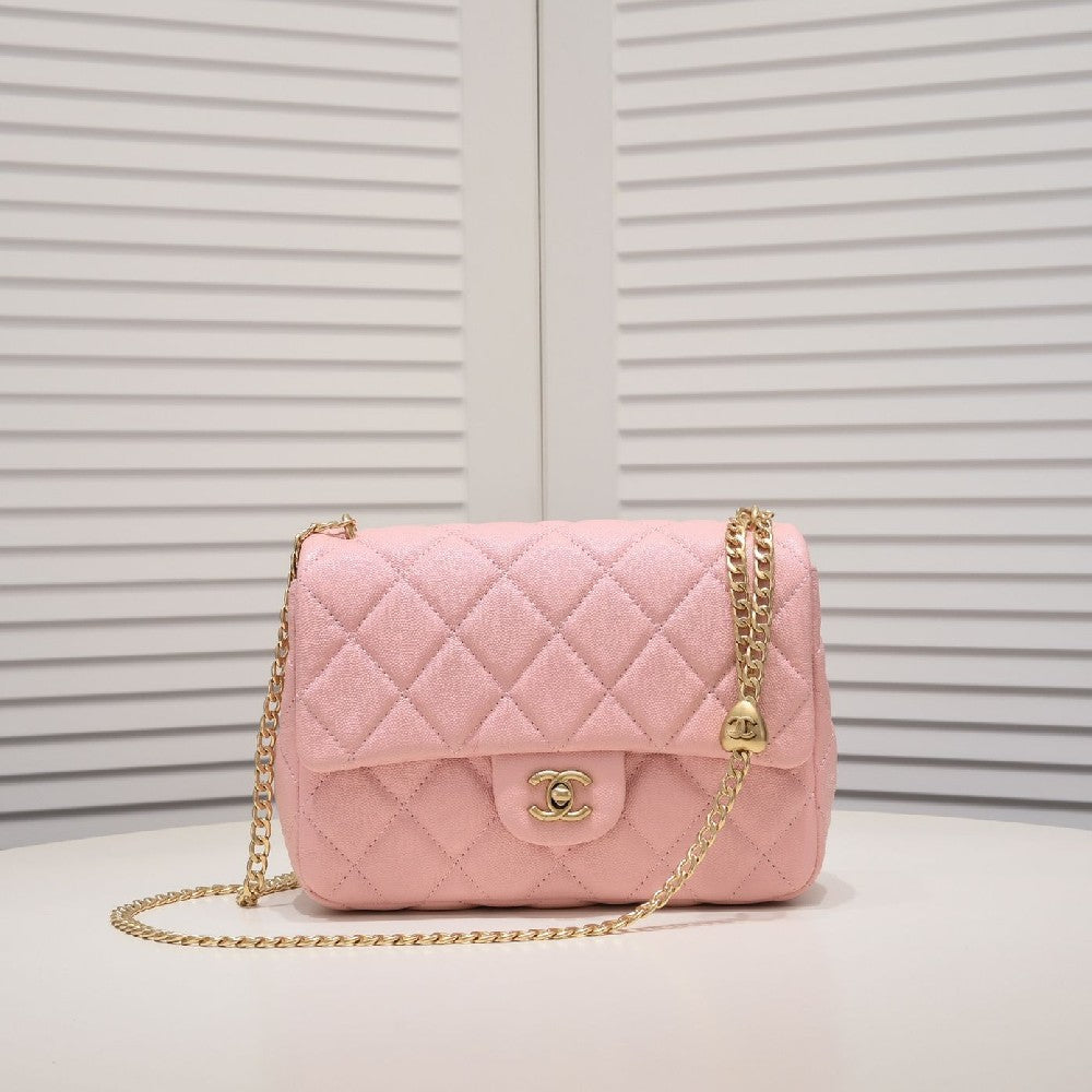 Classic Flap Bag W69