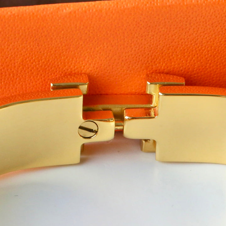 Letter Buckle Pattern Enamel Bracelet