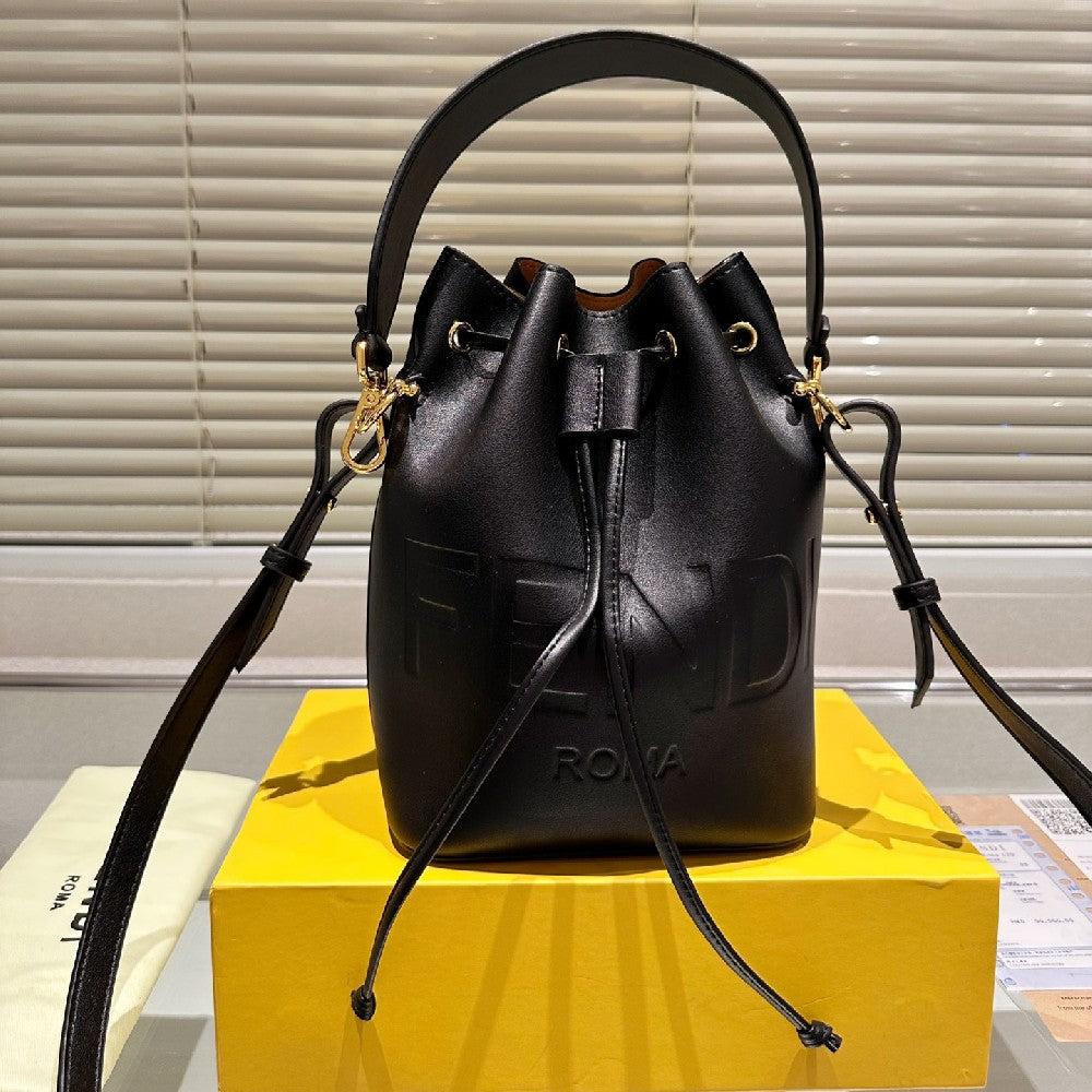 Stylish Bucket Bag W3916