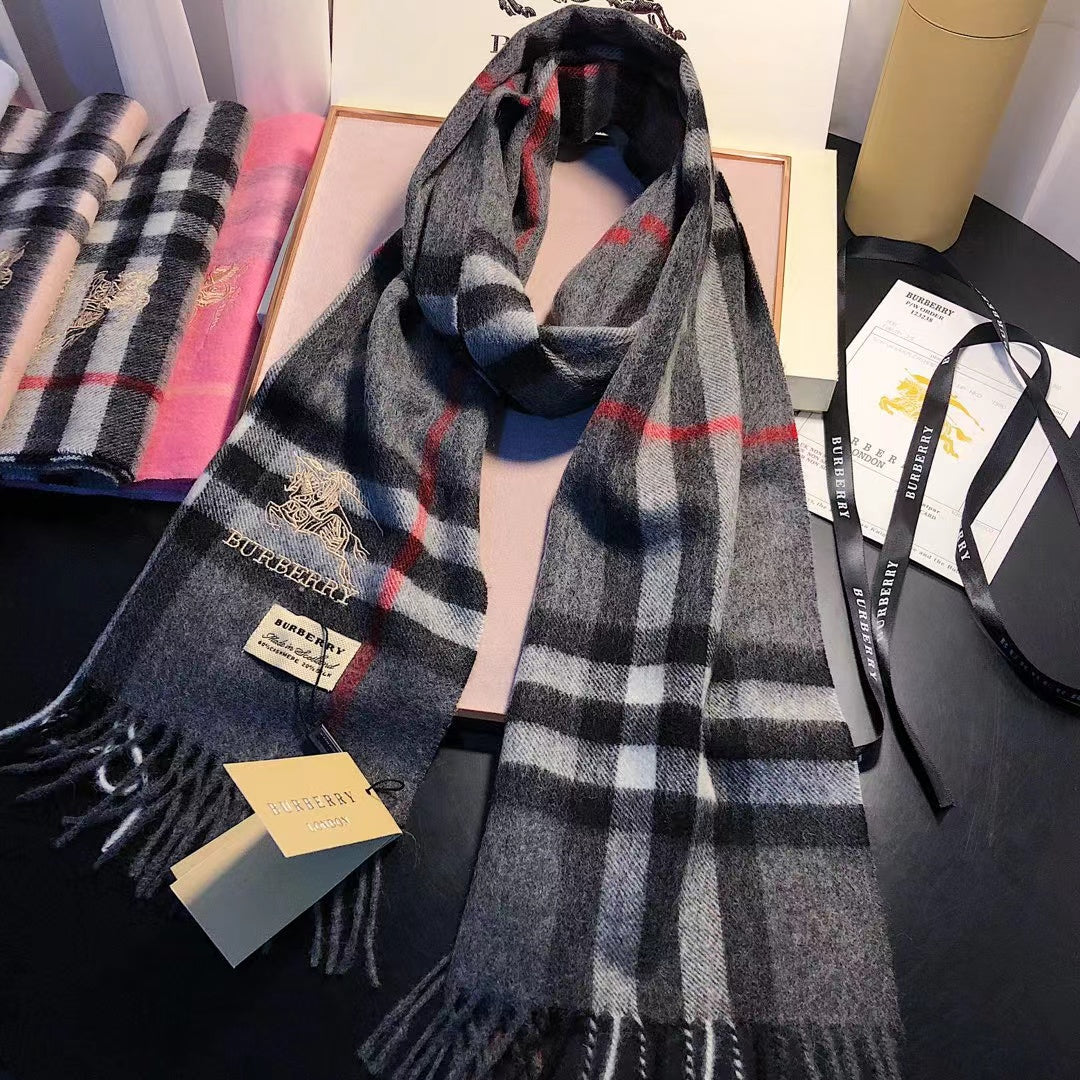 Classic Check Fringed Cashmere Scarf