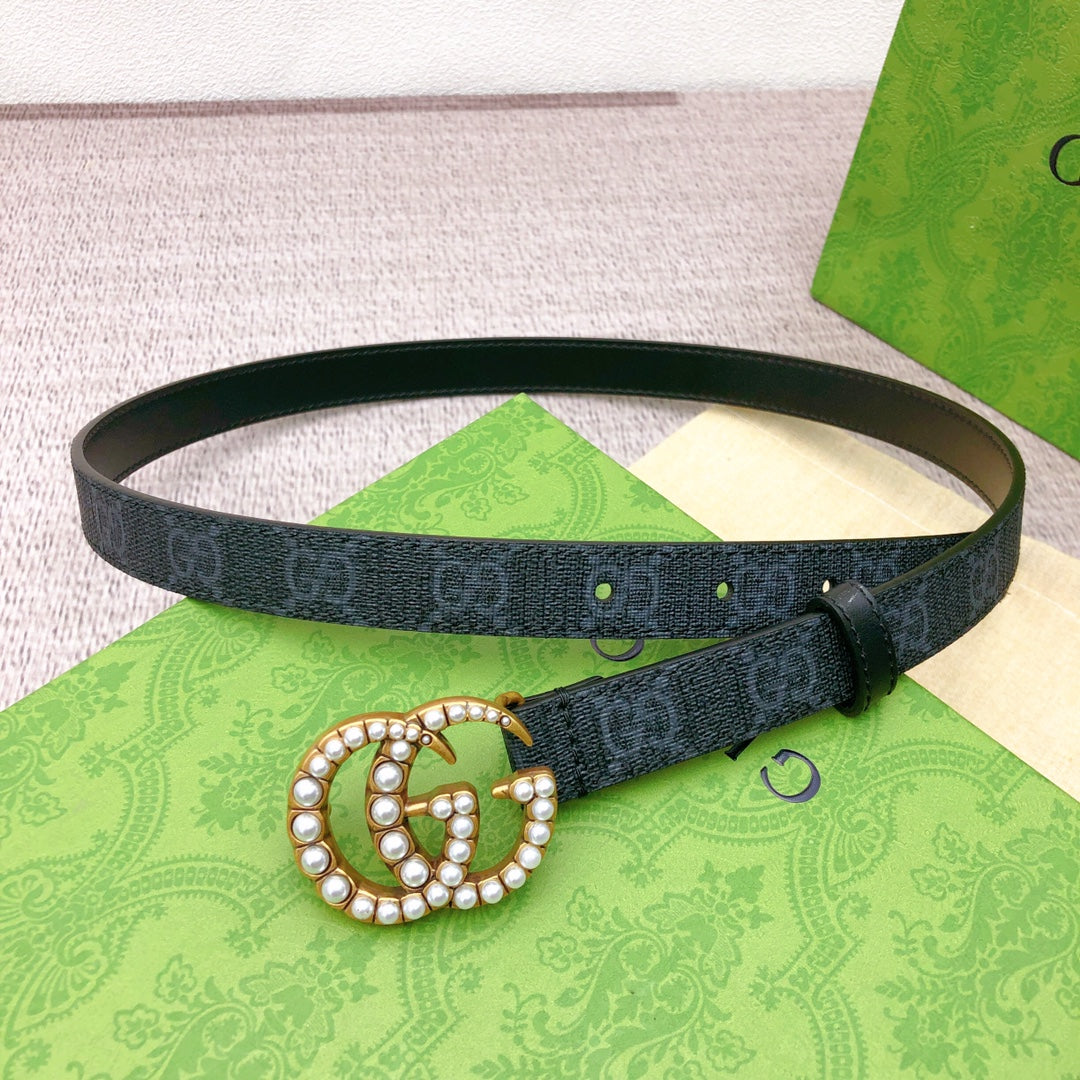 Belt lined with top layer calfskin. With original single pearl buckle head, width 2.0