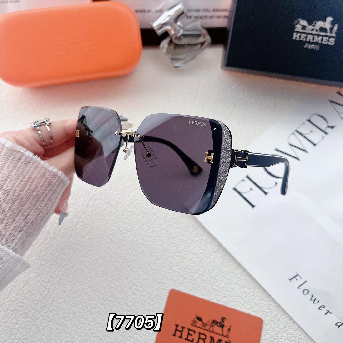 Fashion Square Sunglasses 2031