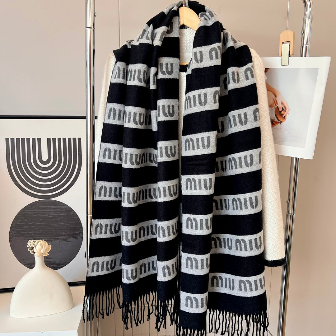 Elegant Color Stitching Stripes Scarf