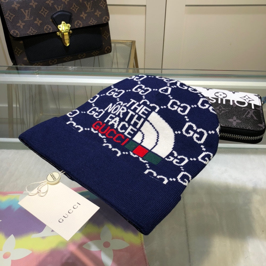 Autumn and winter new trend - fashion letter wool cap