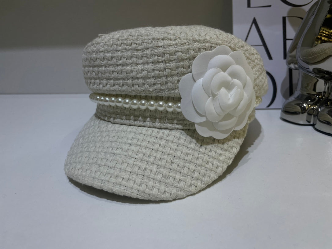 Women's Hats—1010