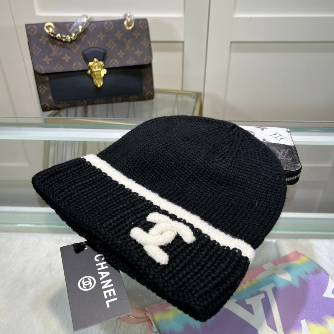 Fashion Retro Double C Knit Hat