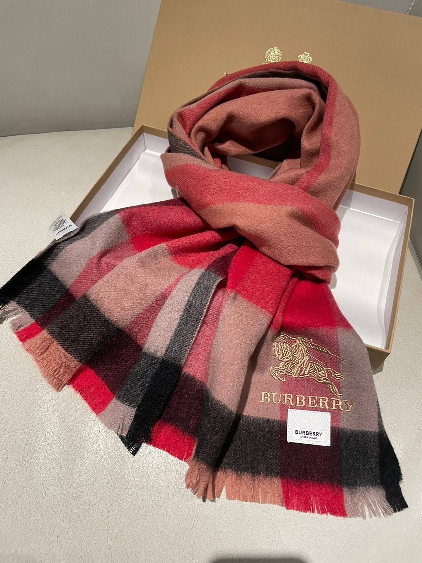 1002 Classic Soft and Comfortable Scarf